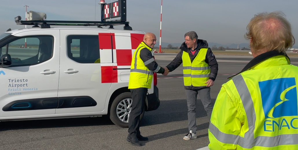 Verso l’elettrificazione: Bliz e l'Aeroporto di Trieste guidano verso la mobilità sostenibile
